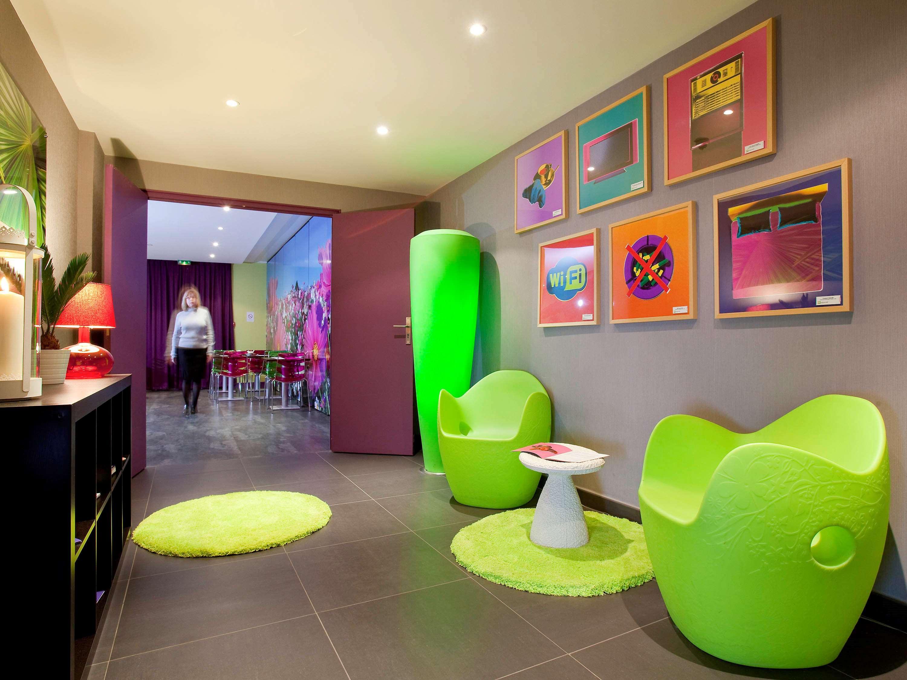 ibis Styles Fontenay Exterior foto