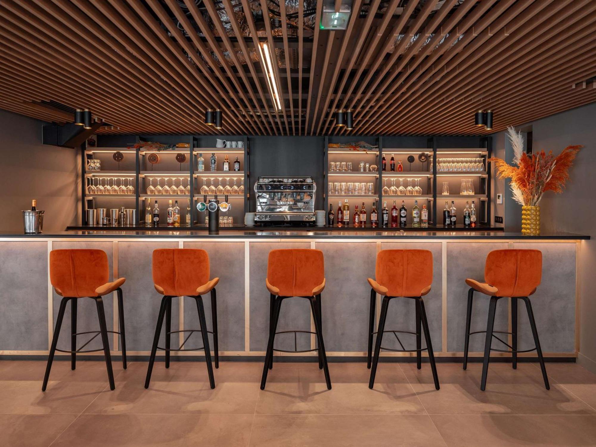 ibis Styles Fontenay Exterior foto