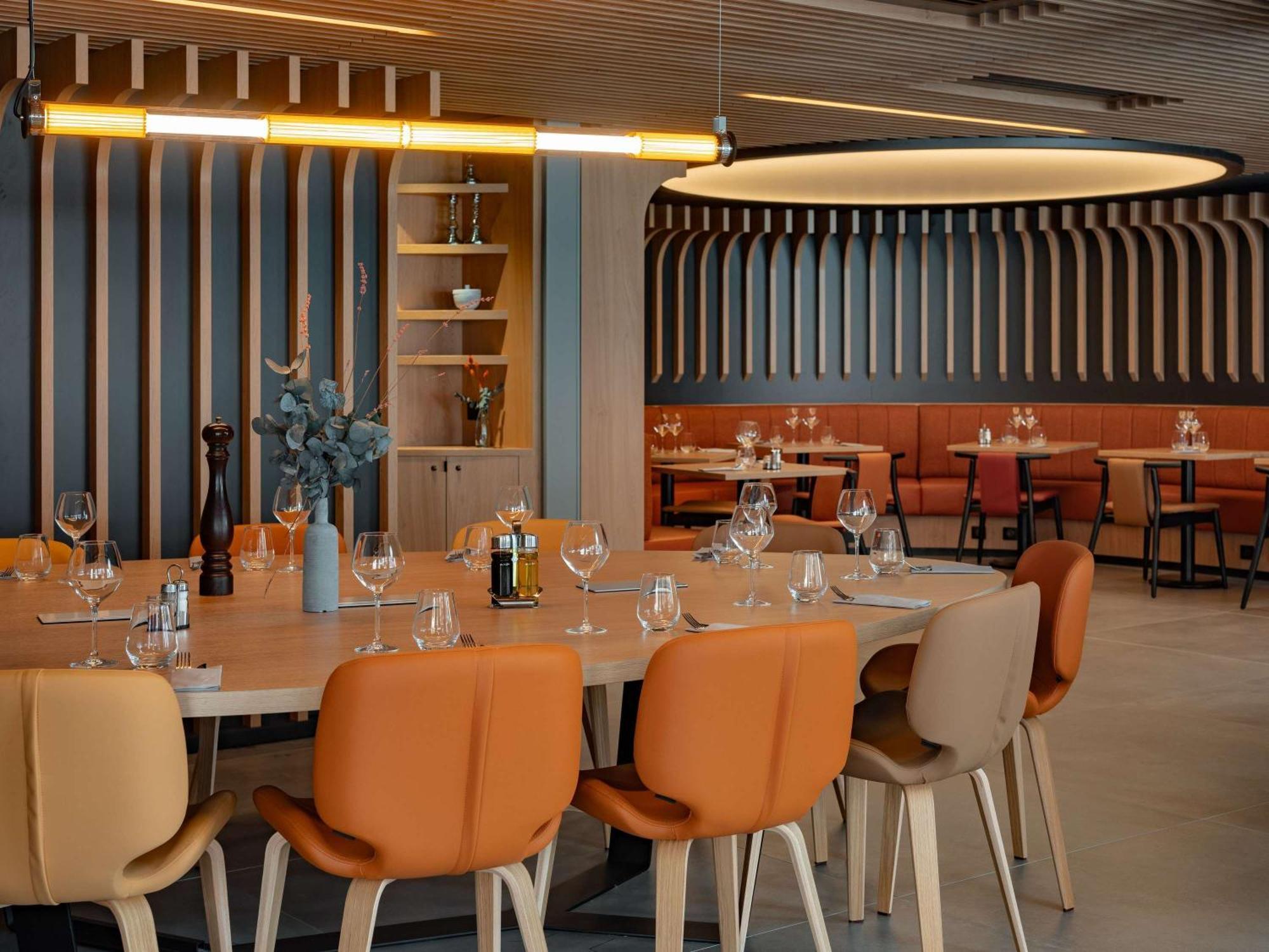 ibis Styles Fontenay Exterior foto