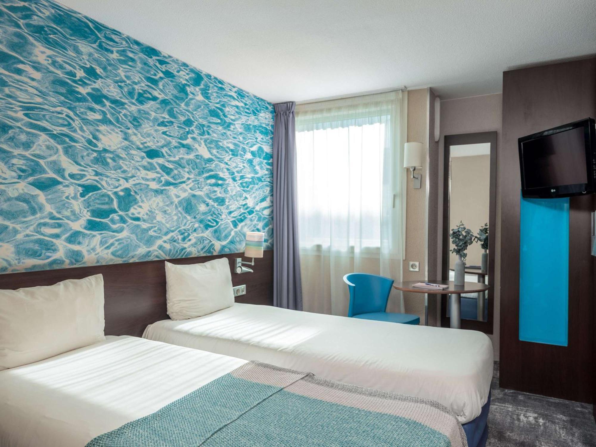 ibis Styles Fontenay Exterior foto