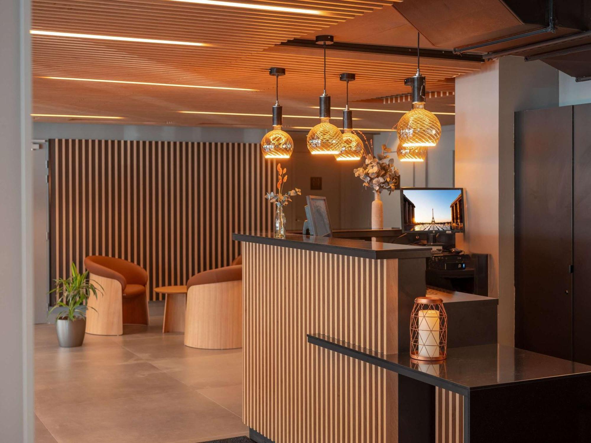 ibis Styles Fontenay Exterior foto