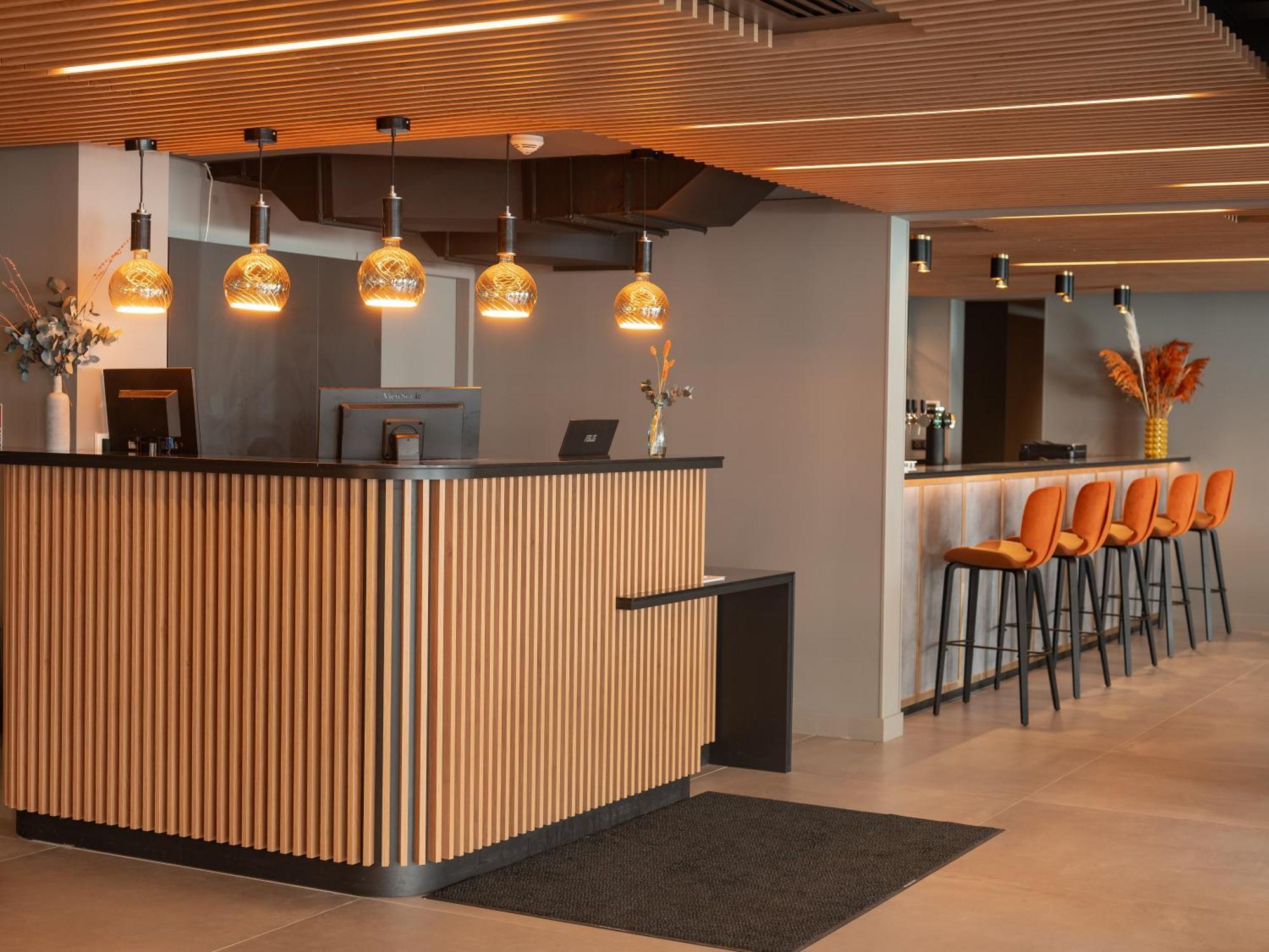 ibis Styles Fontenay Exterior foto